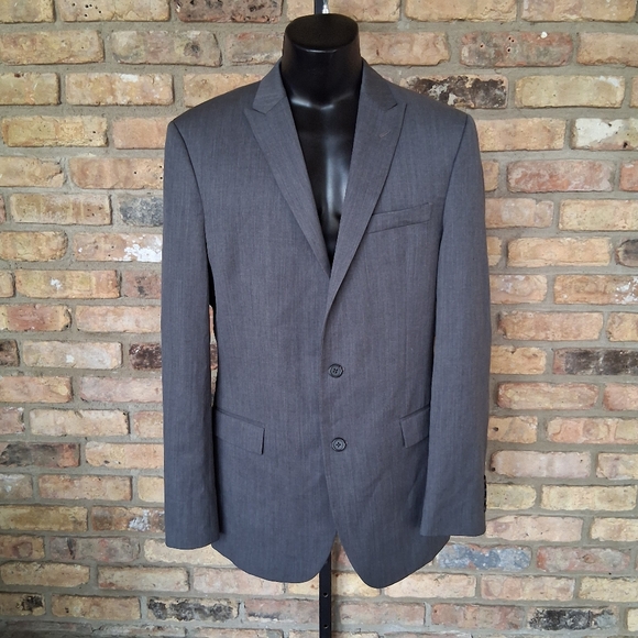EGARA SLIM FIT 3 PIECE WOOL SUIT SIZE L - Picture 6 of 16